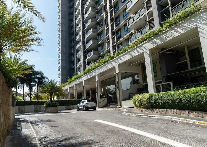 Cozy & Minimalist 2br At Flair Towers